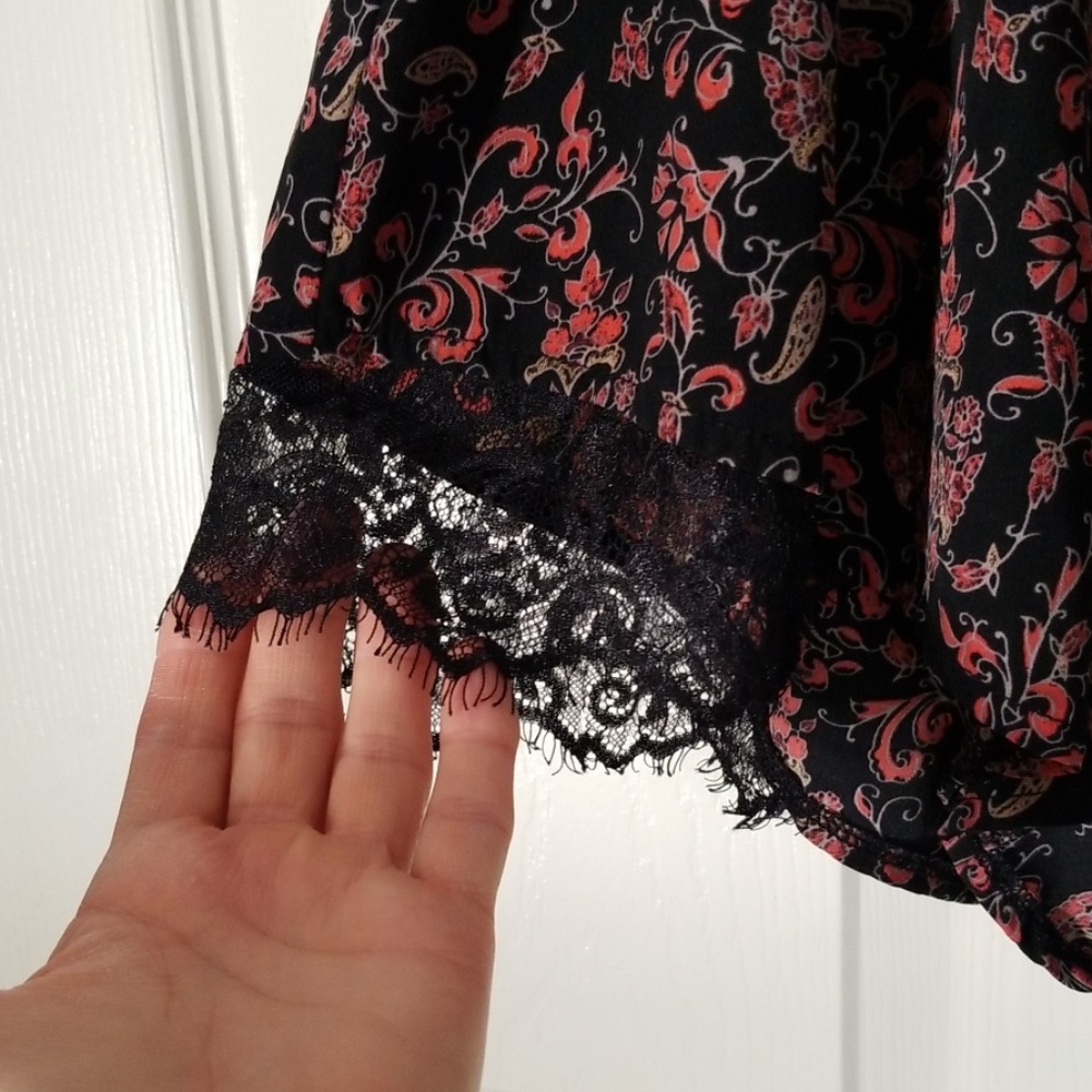 Kimichi Blue small black & red floral lace romper - Picture 5 of 7